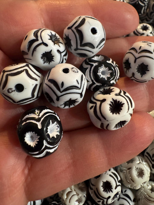 16MM Oval Acrylic carved Beads-For pens and beadable items- 15 beads pack assorted