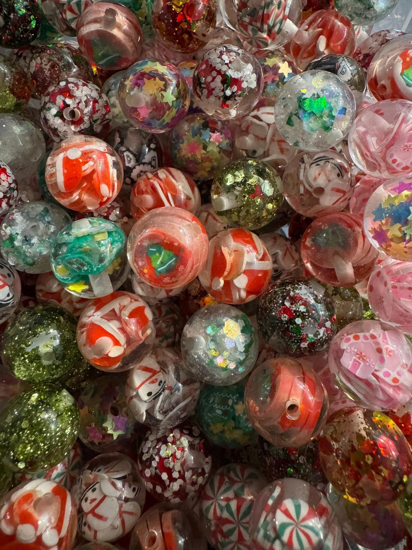 16MM Christmas Confetti Acrylic Beads-For pens and beadable items- 12 beads pack