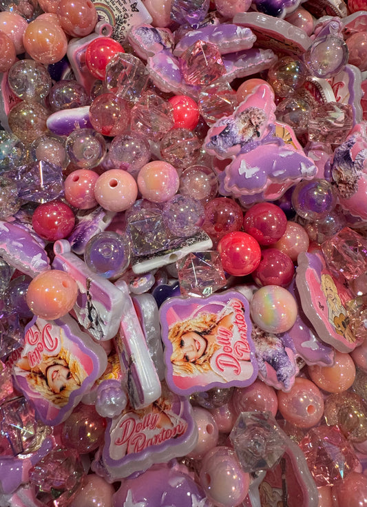 0.Dolly Custom Bead Mix, Dunkin , DIY for Chunky Keychains, Phone and Bag chains!