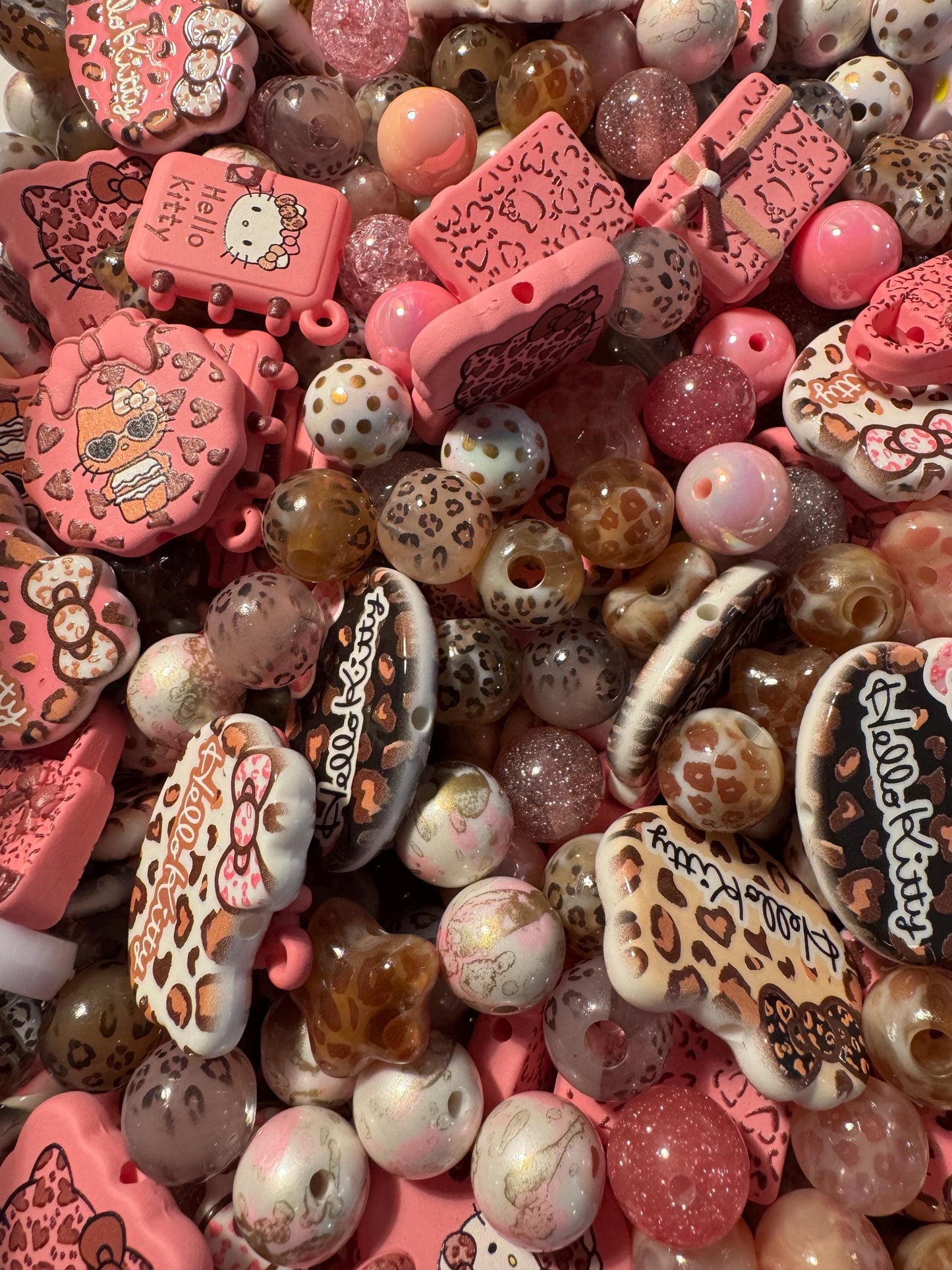 01- Custom Character Mixes - Acrylic Bead Mix ,DIY for Chunky Keychains, Phone and Bag chains!-